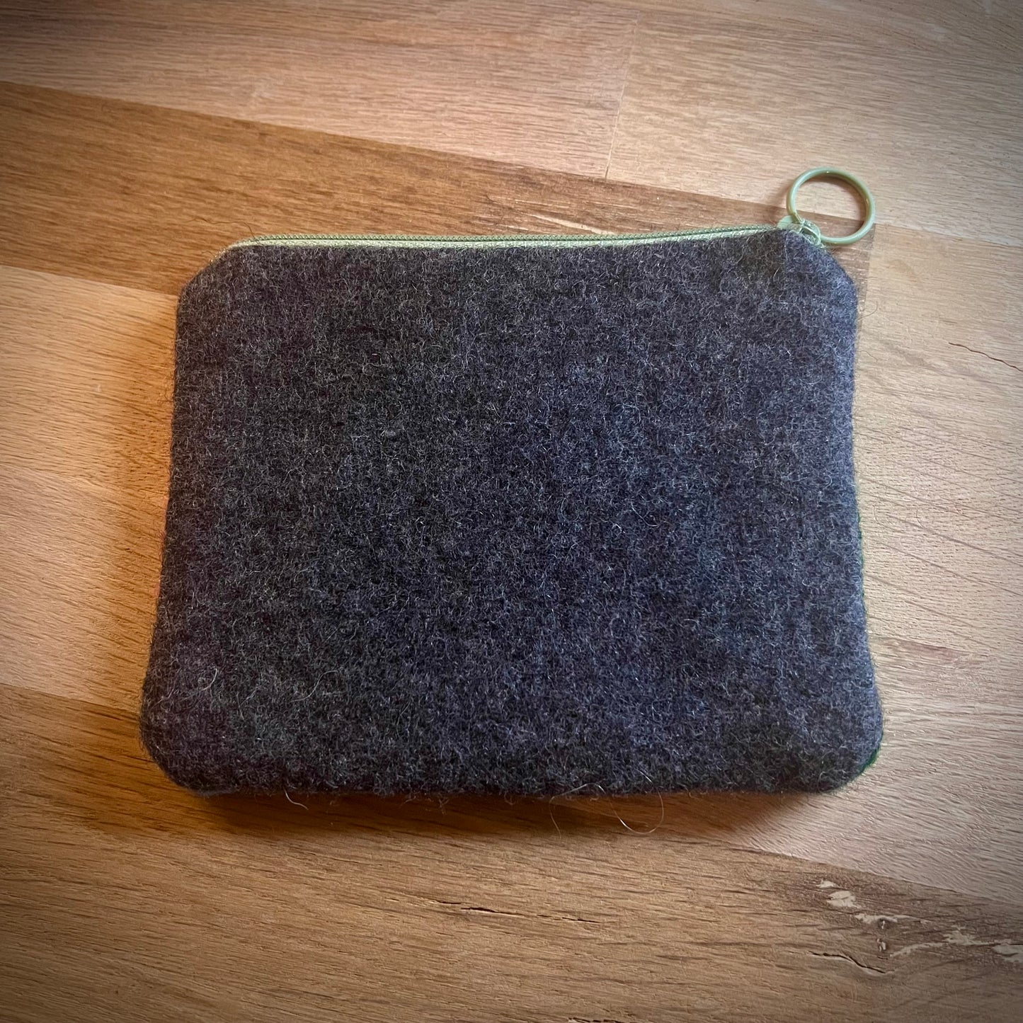 Handgjord unik börs, älg i skymningen rosa