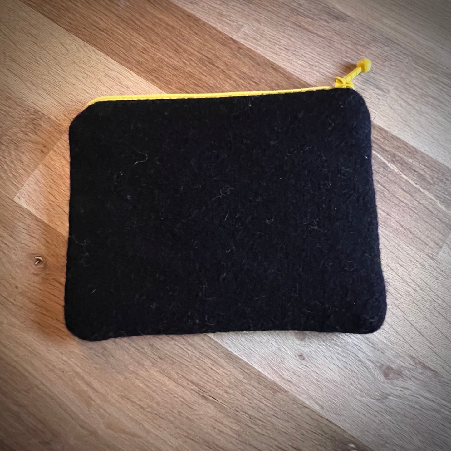 Handgjord unik börs, blommor & bär rosa/gul