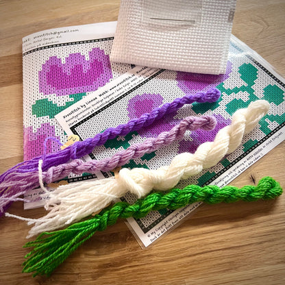 Broderikit med ullgarn ”snirkliga tulpaner” 12x17,5cm