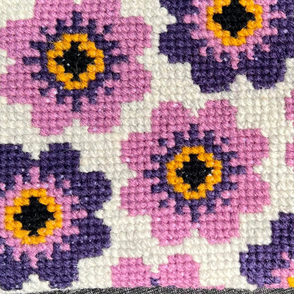 Broderikit med ullgarn ”sommarblom”