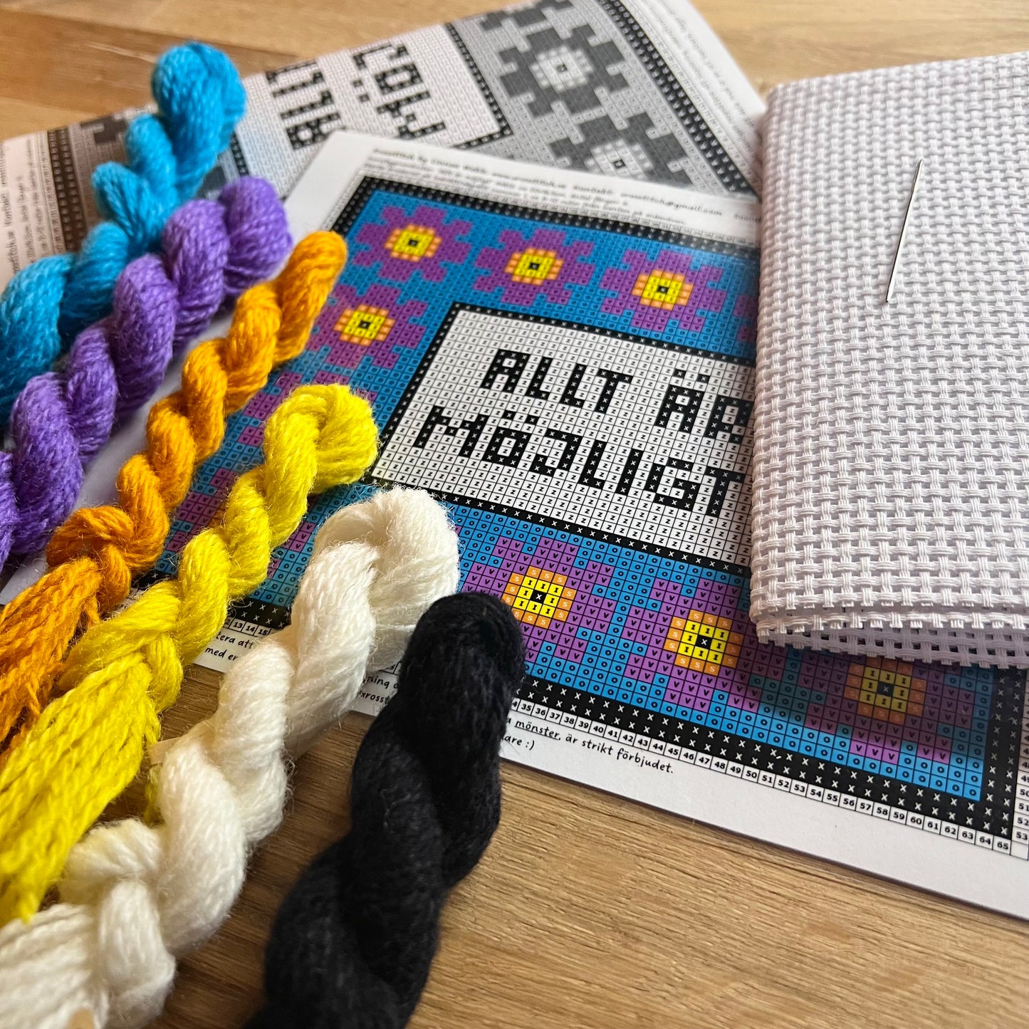 Textbroderikit med ullgarn, ”allt är möjligt” 20,5x17cm