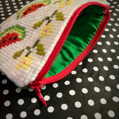 Handgjord unik börs, ”vattenmelon” vit, 12x15cm