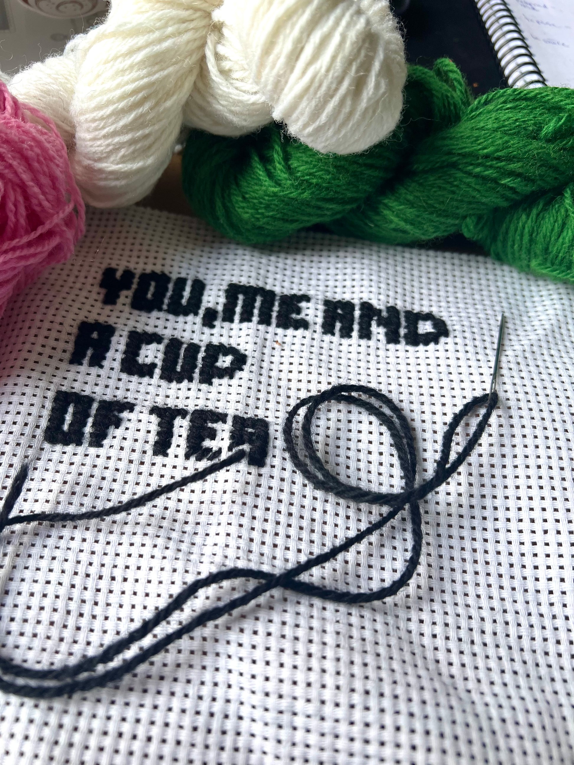 Broderikit ”you me, and a cup of tea”