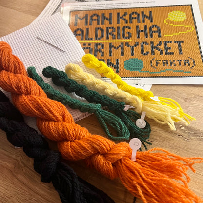 Broderikit med ullgarn ”man kan aldrig ha för mycket garn” 25x18cm