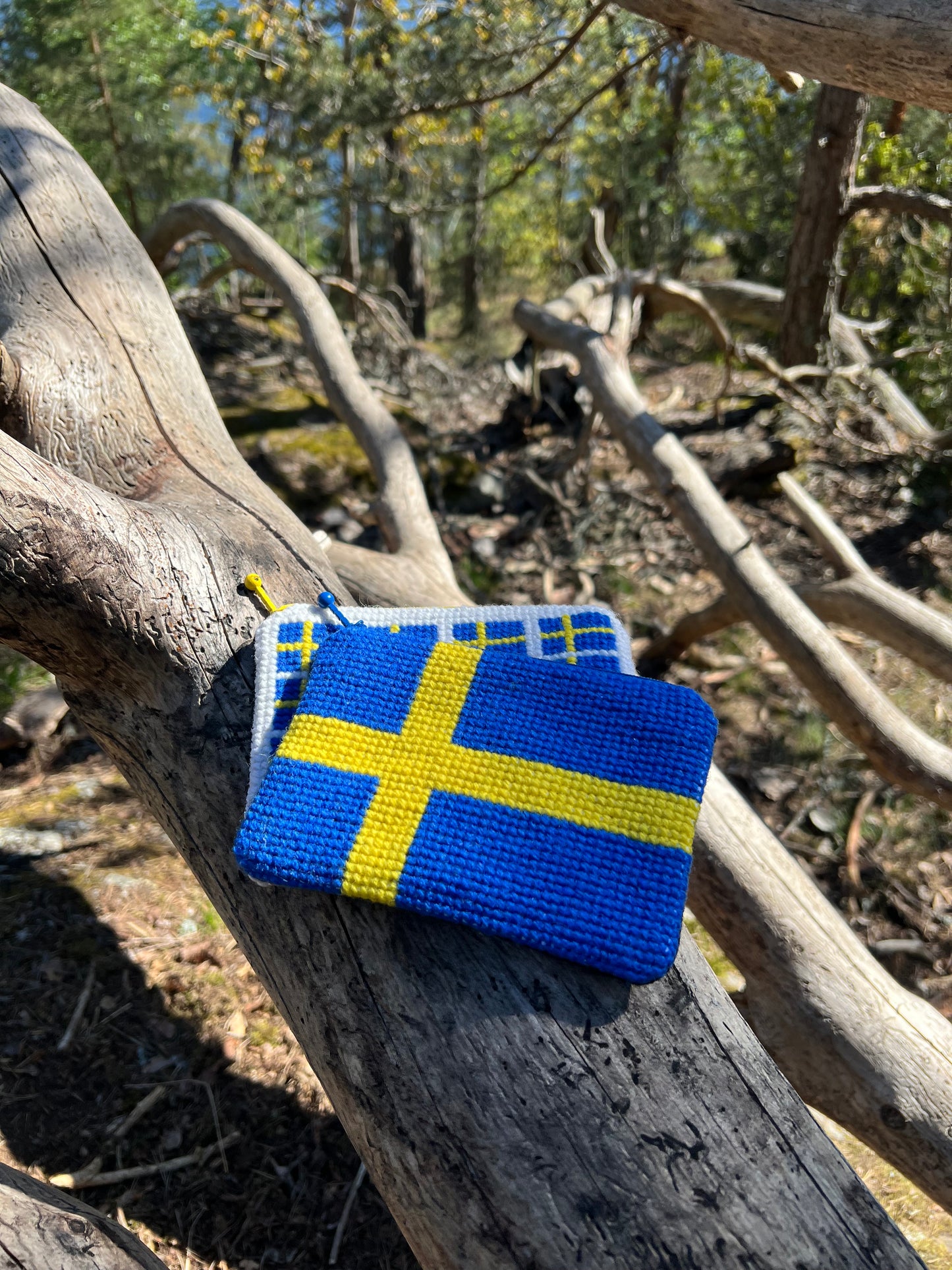 Handgjord unik börs, ”Sverige, gul & blå” 10x15cm