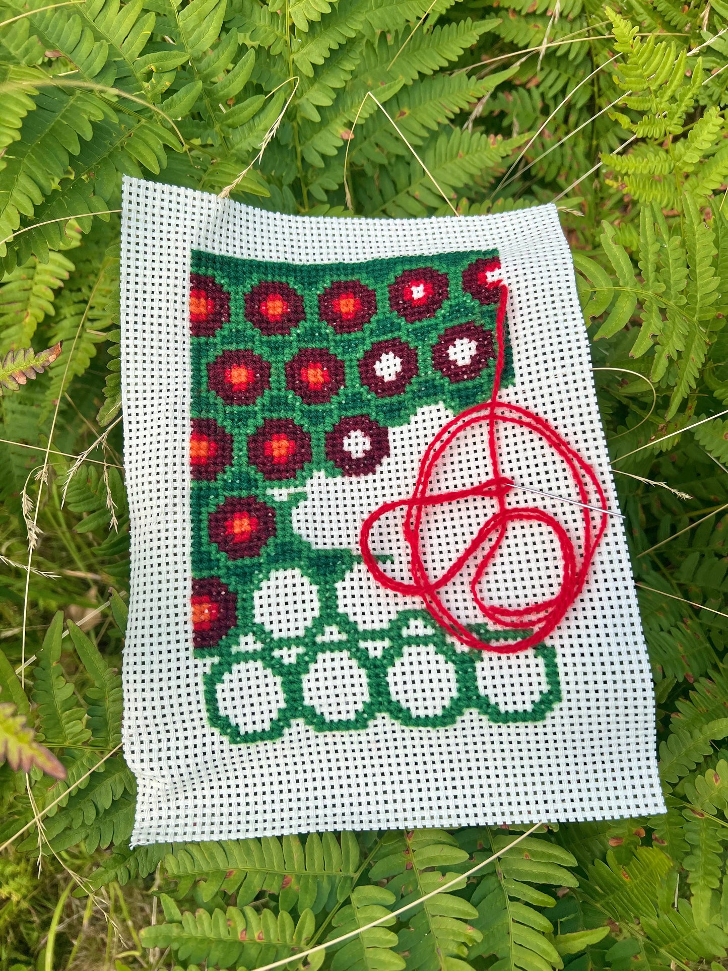 Mobil och glasögonfodral kit ”höstglöd” färg: skog/lingon 13,5x20cm