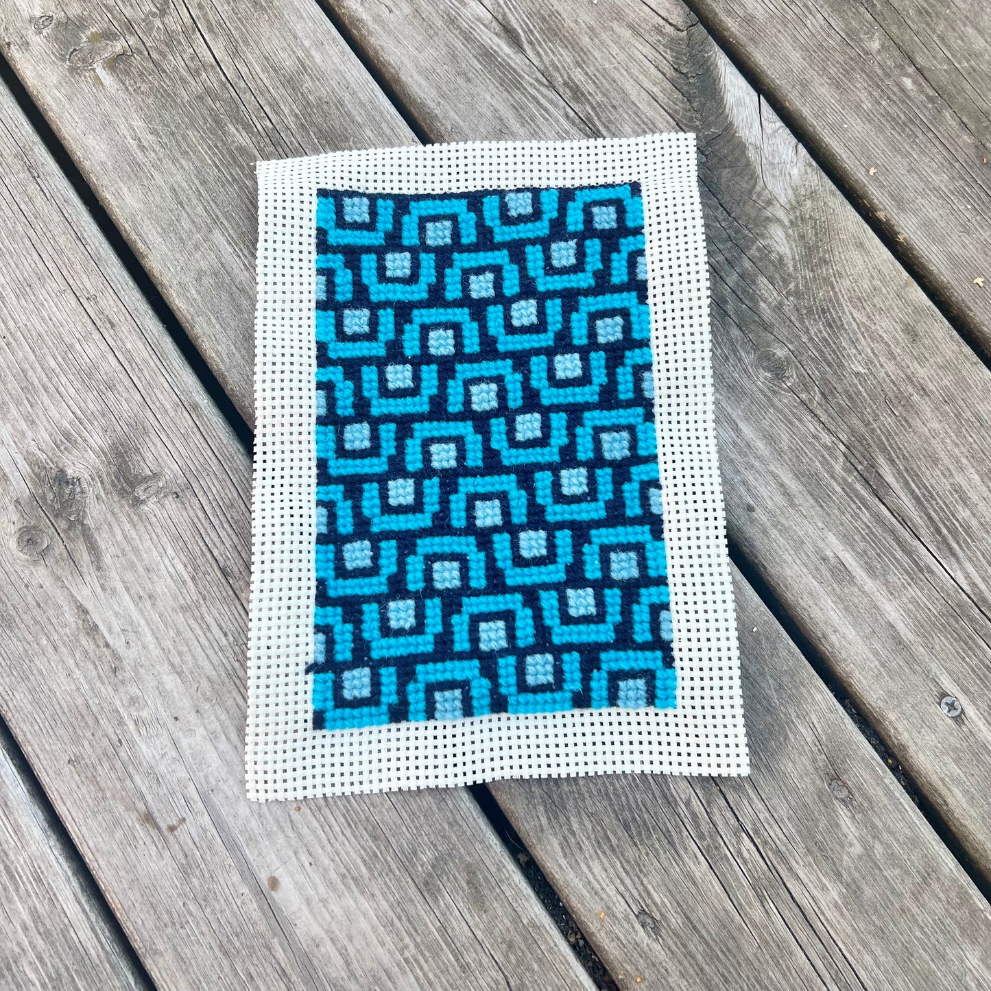 Mobil och glasögonfodral kit ”tunnelsyn, ankomst” blå/turkos/röd 12,5x20cm