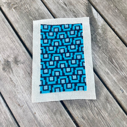 Mobil och glasögonfodral kit ”tunnelsyn, ankomst” blå/turkos/röd 12,5x20cm