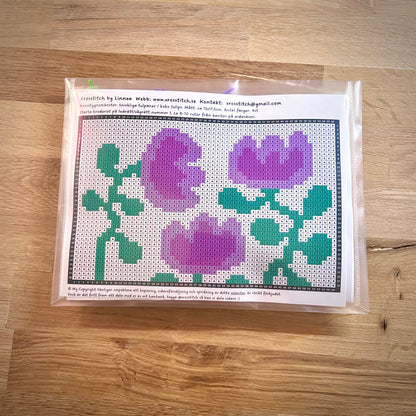 Broderikit med ullgarn ”snirkliga tulpaner” 12x17,5cm