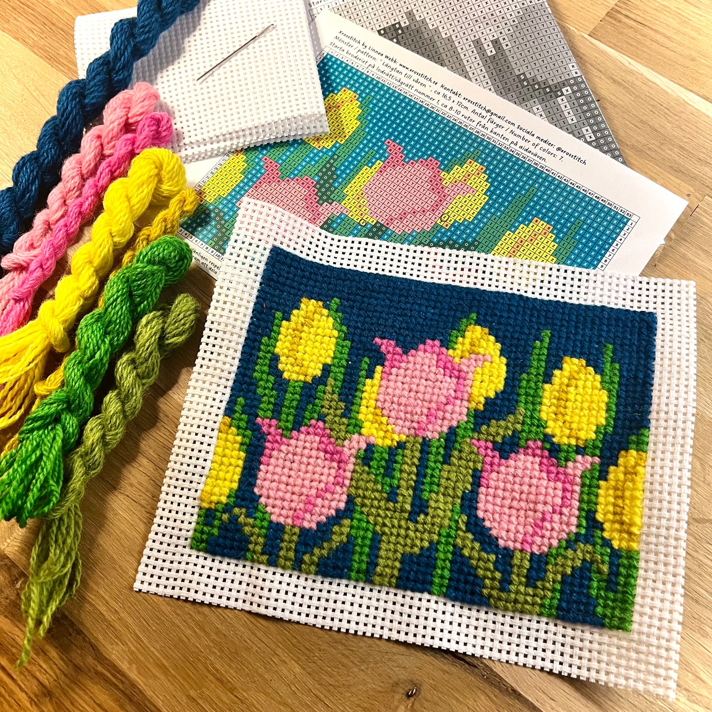 Broderikit med ullgarn ”längtan till våren” 13x17cm