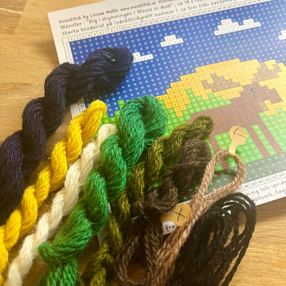 Broderikit med ullgarn ”älg i skymningen”
