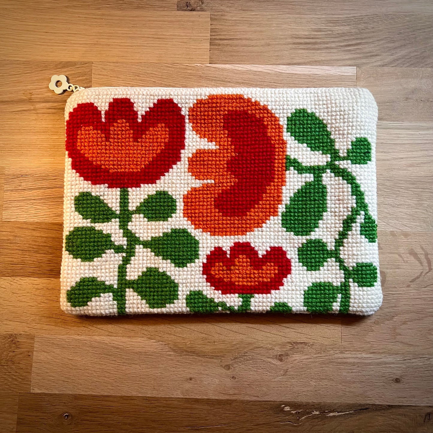 Mönster -  ”snirkliga tulpaner,stor” ca 18,5x25,5cm
