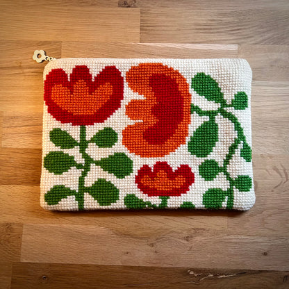 Mönster -  ”snirkliga tulpaner,stor” ca 18,5x25,5cm