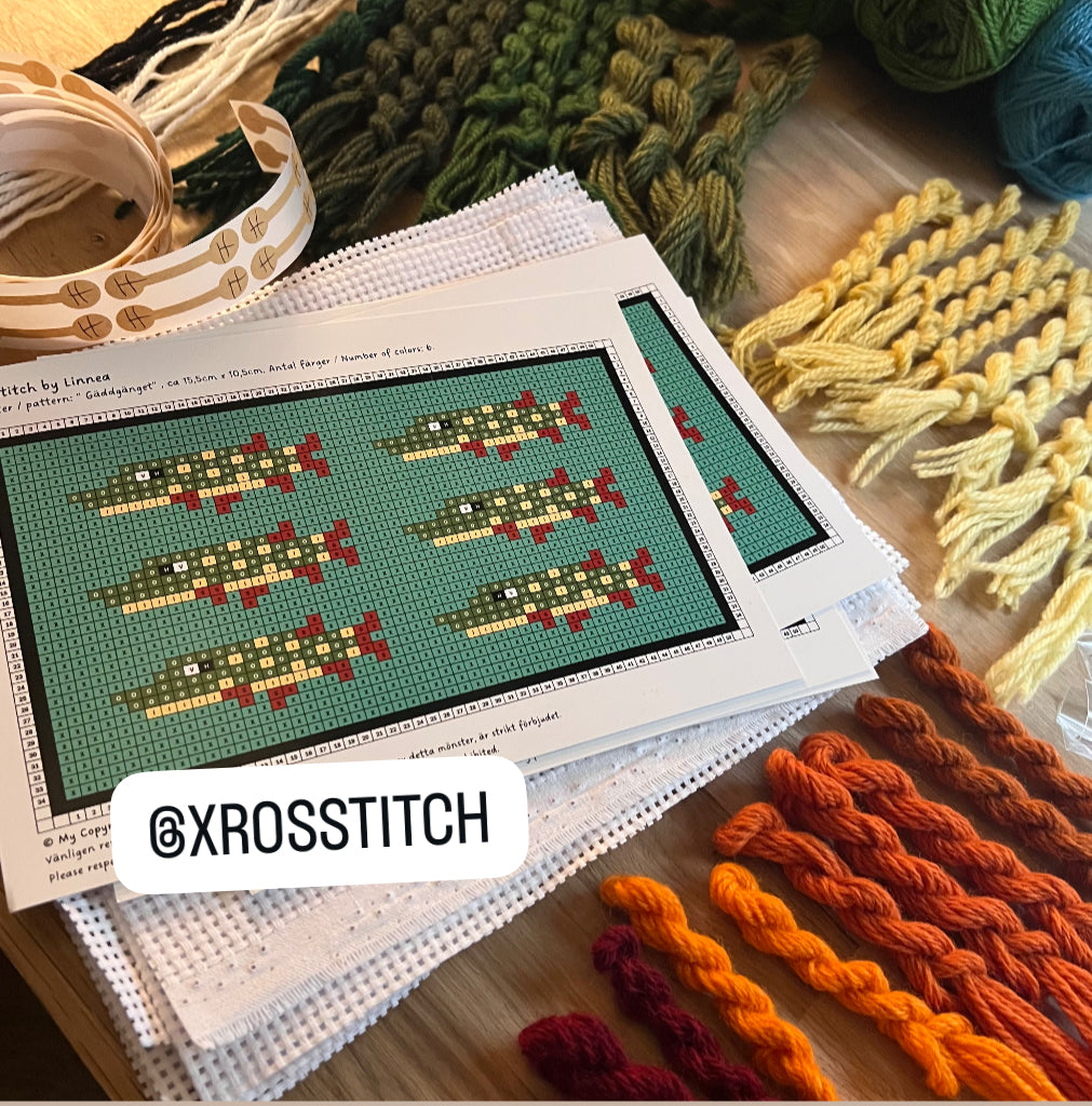 Broderikit med ullgarn ” gäddgänget ”