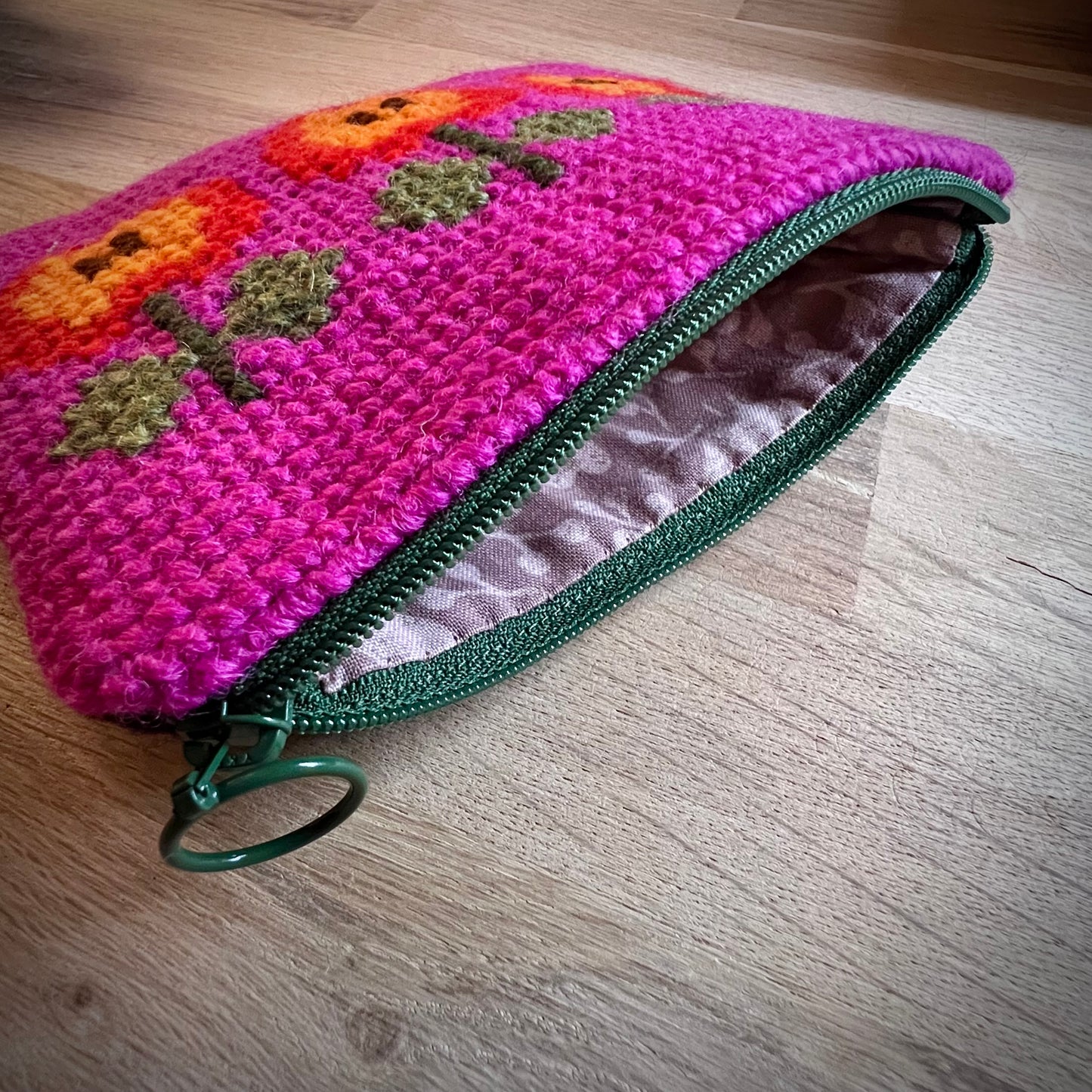 Handgjord unik börs, 3 äpplen röd/rosa