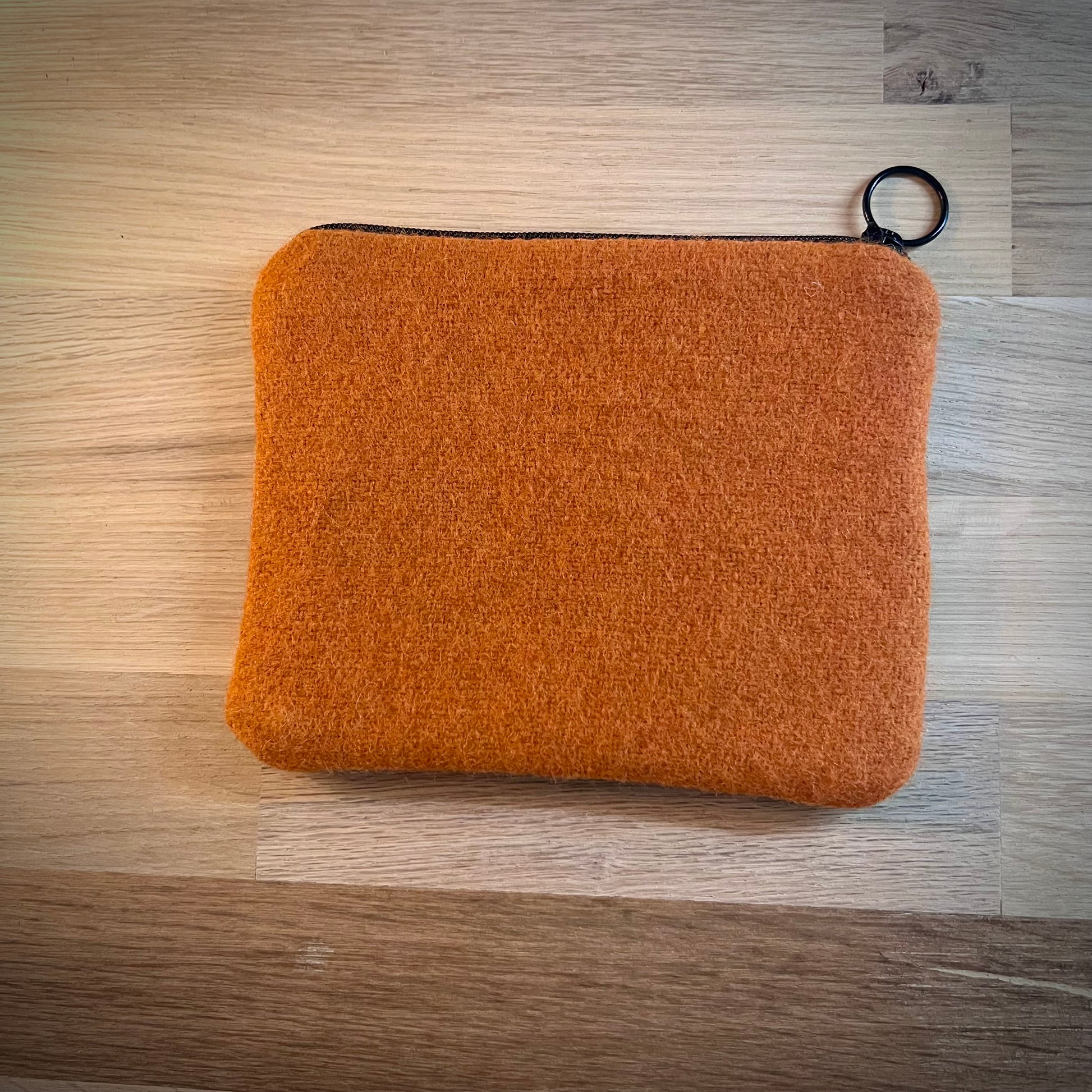 Handgjord unik börs, apelsinträdgård orange/lila