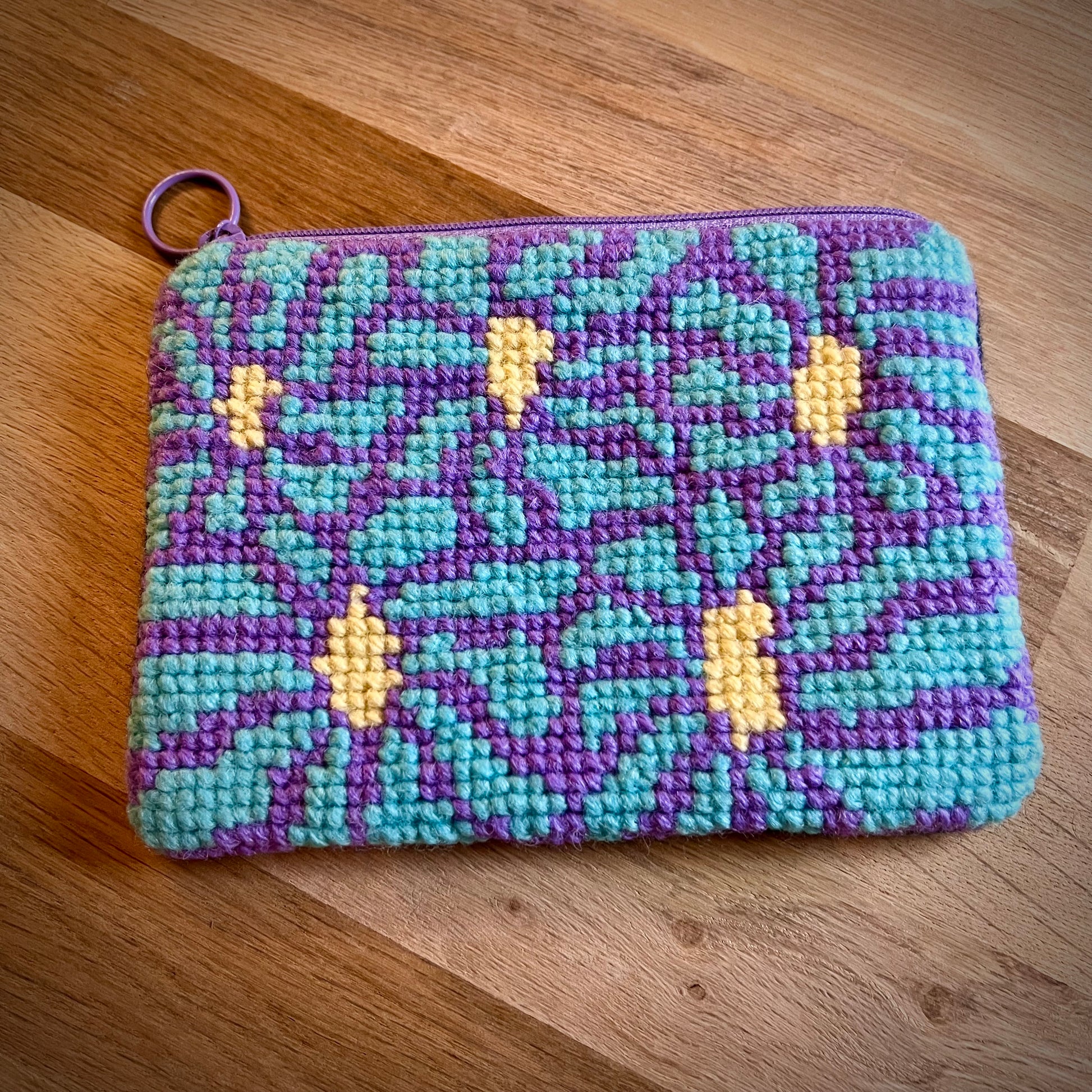 Handgjord unik börs, daisys i retrostil