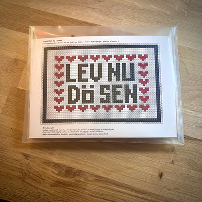 broderikit med tex lev nu dö sen med ullgarn